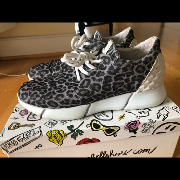 ❗️SOLD❗️Elena Iachi Sneakers - Picture 3 of 5